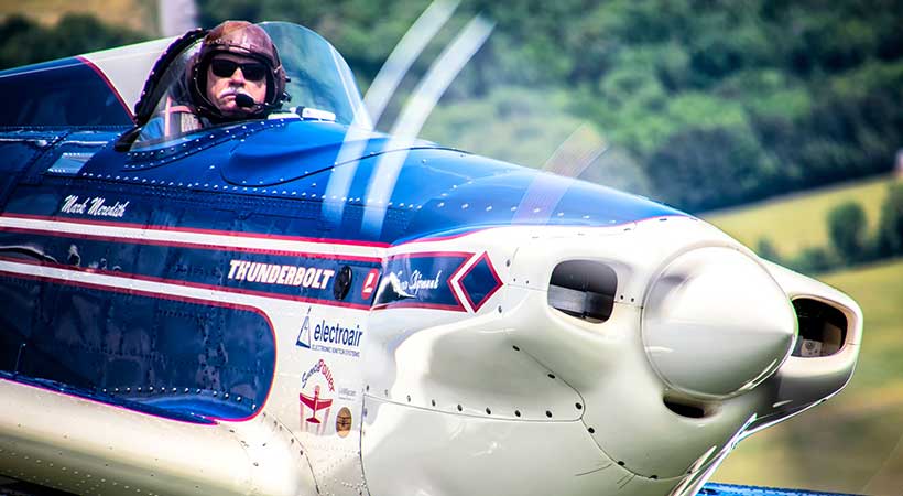Mark-Meredith-in-Cockpit-820x450-sm